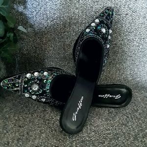 Graffeo Black Pumps